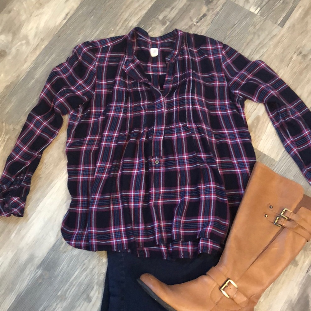 GAP XL PINTUCKED TOP